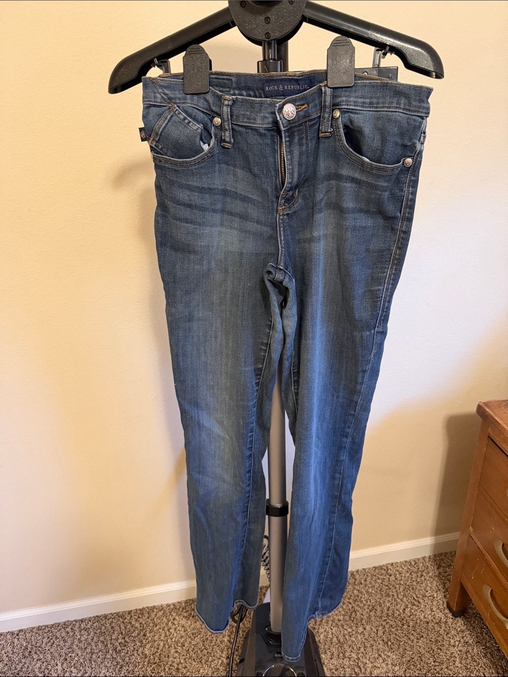 Rock & Republic Slim Mid-Blue Skinny Jeans - 10L